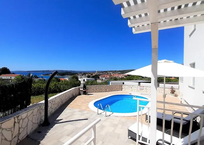 Cozy Rosmarin With Private Pool