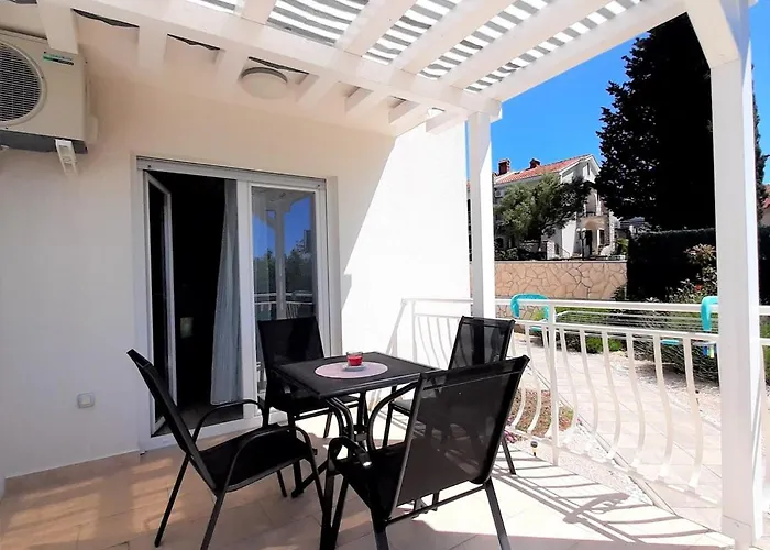 Cozy Rosmarin With Private Pool
