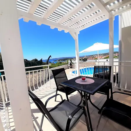 Cozy Rosmarin With Private Pool *