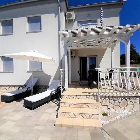 Cozy Rosmarin With Private Pool דירה