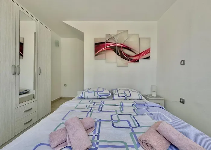Cozy Rosmarin With Private Pool *